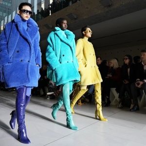 NWT - Max Mara Cobalt Blue Double-Breasted Teddy Bear Jacket